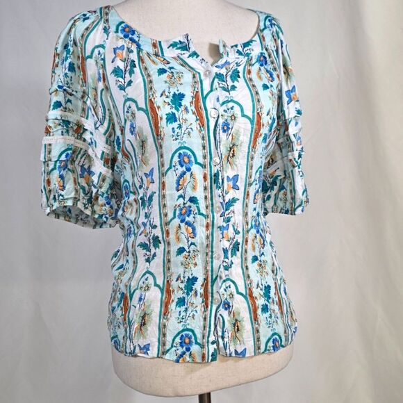 Jane and Delancey Tops - Jane + Delancey Boutique Wallpaper Button Up Blouse Size Medium